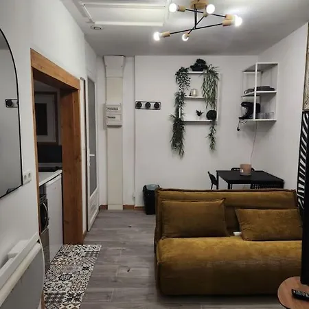 La Petite Loge De L'ile Apartment