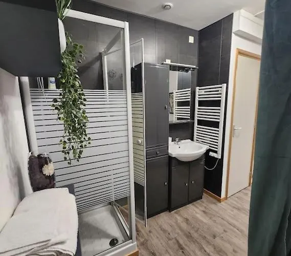 La Petite Loge De L'ile Nantes