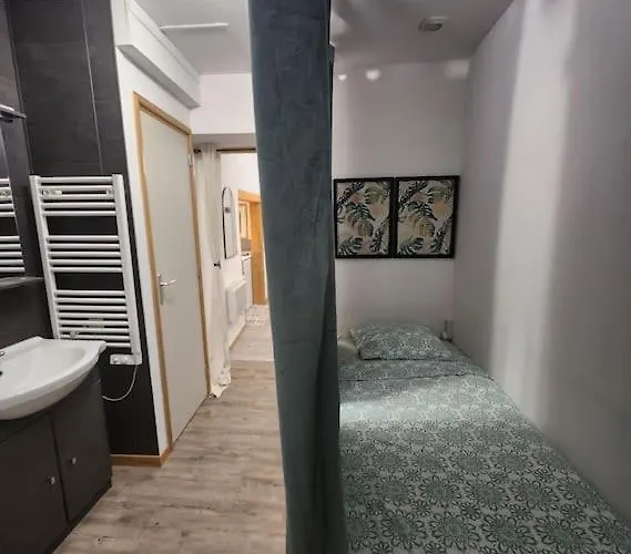 La Petite Loge De L'ile *