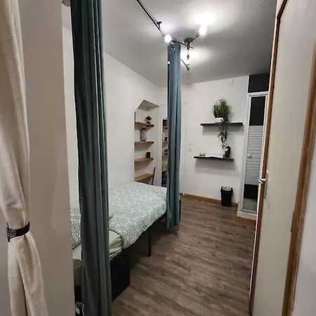 La Petite Loge De L'ile Nantes