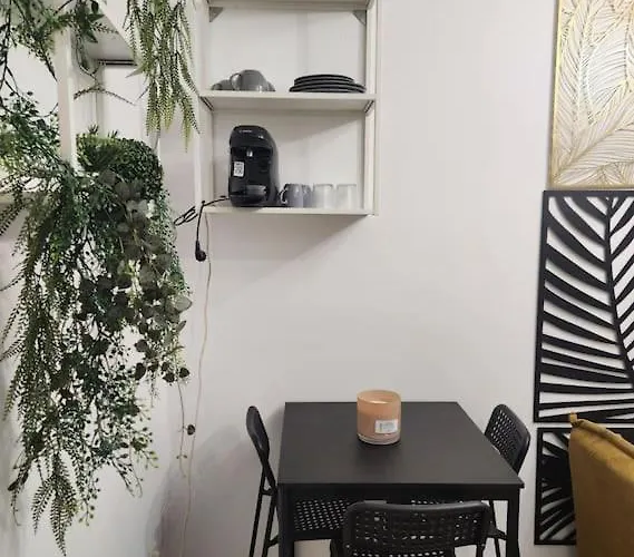 La Petite Loge De L'ile Apartmán